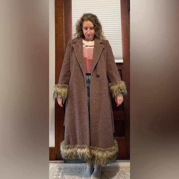 Vintage herringbone pattern 100% wool single button trench coat with tie waist - Picture 2 of 6